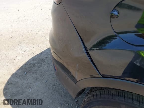 ✅ 2018 Ford Escape Titanium • VIN: 1FMCU9J9XJUA58366 • Lot: 42941884. Listed on IAAI with 157,052 mi. Free auction sales archive from the USA and detailed vehicle history report at DreamBid. Image 20.