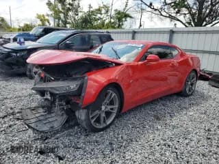 ✅ 2019 Chevrolet Camaro 2LT • VIN: 1G1FD1RX3K0151107 • Lot: 64875885. Wystawiony na Copart z przebiegiem 43 020 mil. Bezpłatny archiwum sprzedaży aukcyjnych z USA i szczegółowy raport historii pojazdu na DreamBid. Zdjęcie 1.