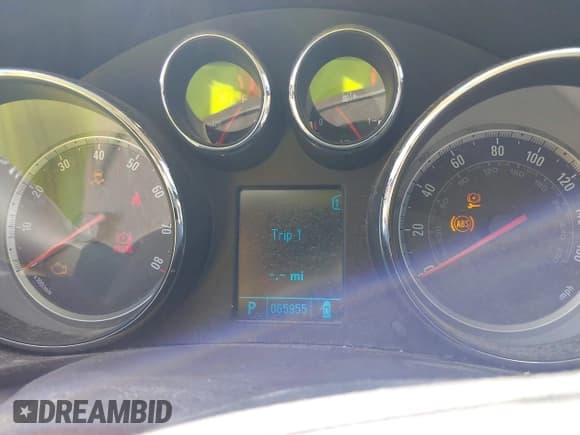 ✅ 2011 Buick Regal CXL RL1 • VIN: W04GN5EC2B1094325 • Lot: 43265110. Listed on IAAI with 65,955 mi. Free auction sales archive from the USA and detailed vehicle history report at DreamBid. Image 7.