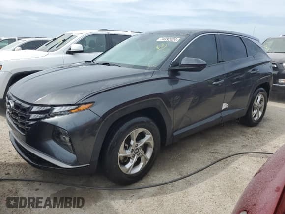 ✅ 2022 Hyundai Tucson SE • VIN: 5NMJA3AE2NH011764 • Lot: 74392024. Wystawiony na Copart z przebiegiem Nie podano. Bezpłatny archiwum sprzedaży aukcyjnych z USA i szczegółowy raport historii pojazdu na DreamBid. Zdjęcie 1.