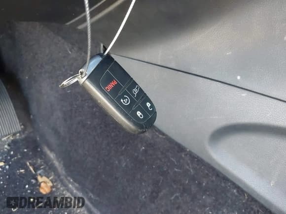 ✅ 2017 Jeep Grand Cherokee Limited • VIN: 1C4RJEBG8HC731829 • Lot: 43395633. Wystawiony na IAAI z przebiegiem 91 770 mil. Bezpłatny archiwum sprzedaży aukcyjnych z USA i szczegółowy raport historii pojazdu na DreamBid. Zdjęcie 11.