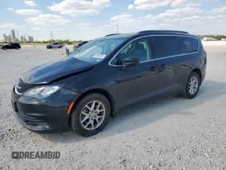 ✅ 2020 Chrysler Voyager LXi • VIN: 2C4RC1DG9LR171965 • Lot: 84765535. Wystawiony na Copart z przebiegiem 121 259 mil. Bezpłatny archiwum sprzedaży aukcyjnych z USA i szczegółowy raport historii pojazdu na DreamBid. Zdjęcie 1.