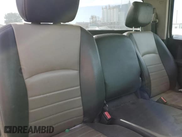 ✅ 2009 Dodge 1500 SLT • VIN: 1D3HB16P69J523092 • Lot: 59376424. Wystawiony na Copart z przebiegiem 125 175 mil. Bezpłatny archiwum sprzedaży aukcyjnych z USA i szczegółowy raport historii pojazdu na DreamBid. Zdjęcie 11.