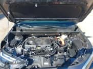 ✅ 2025 Toyota RAV4 Hybrid LE • VIN: JTMLWRFV9SD297395 • Lot: 43313163. Wystawiony na IAAI z przebiegiem 9 555 mil. Bezpłatny archiwum sprzedaży aukcyjnych z USA i szczegółowy raport historii pojazdu na DreamBid. Zdjęcie 10.