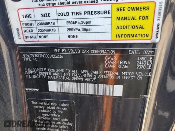 ✅ 2012 Volvo C70 T5 • VIN: YV1672MC8CJ125035 • Лот: 68455445. Опубликован ранее на Copart с пробегом 128 608 миль. Бесплатный доступ к архиву аукционных продаж из США и подробный отчёт об истории автомобиля на DreamBid. Изображение 12.