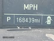 ✅ 2018 Chevrolet Silverado 2500HD Work Truck • VIN: 1GB2CUEG7JZ201893 • Lot: 42965832. Wystawiony na IAAI z przebiegiem 168 439 mil. Bezpłatny archiwum sprzedaży aukcyjnych z USA i szczegółowy raport historii pojazdu na DreamBid. Zdjęcie 16.