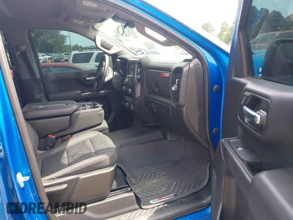 2022 Chevrolet Silverado 1500 Custom Trail Boss with VIN 3GCPDCED8NG662329, listed as a IAAI auction lot 42463966 with 72,370 mi miles and . Bid and sale history available at DreamBid. Image 5.