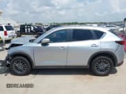 ✅ 2020 Mazda CX-5 Touring • VIN: JM3KFBCM9L0787379 • Lot: 42948238. Wystawiony na IAAI z przebiegiem 190 399 mil. Bezpłatny archiwum sprzedaży aukcyjnych z USA i szczegółowy raport historii pojazdu na DreamBid. Zdjęcie 15.