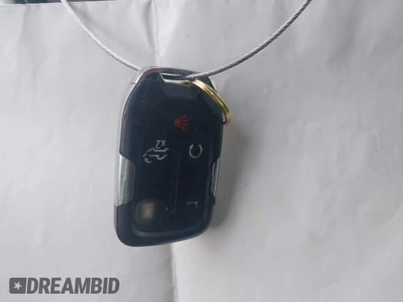 ✅ 2021 Chevrolet Silverado 1500 LT • VIN: 3GCPYDEK1MG204039 • Lot: 43687424. Listed on IAAI with 121,109 mi. Free auction sales archive from the USA and detailed vehicle history report at DreamBid. Image 11.