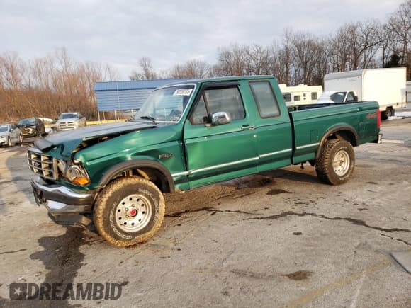 ✅ 1996 Ford F-150 • VIN: 1FTEX14N8TKA40042 • Lot: 88220235. Listed on Copart with 190,784 mi. Free auction sales archive from the USA and detailed vehicle history report at DreamBid. Image 1.