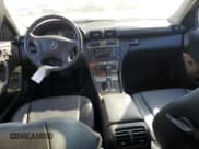 ✅ 2007 Mercedes-Benz C 280 Luxury • VIN: WDBRF92H57F916871 • Лот: 84837475. Опубликован ранее на Copart с пробегом 184 751 миль. Бесплатный доступ к архиву аукционных продаж из США и подробный отчёт об истории автомобиля на DreamBid. Изображение 8.