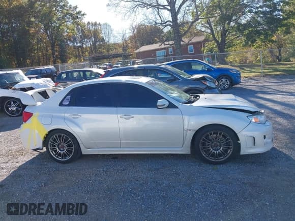 ✅ 2014 Subaru WRX WRX STI • VIN: JF1GV8J68EL011938 • Lot: 43463666. Listed on IAAI with 89,207 mi. Free auction sales archive from the USA and detailed vehicle history report at DreamBid. Image 14.