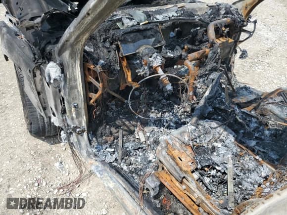 ✅ 2010 Land Rover Range Rover SC • VIN: SALMF1E49AA327339 • Лот: 68831935. Опубликован ранее на Copart с пробегом Не указан. Бесплатный доступ к архиву аукционных продаж из США и подробный отчёт об истории автомобиля на DreamBid. Изображение 8.