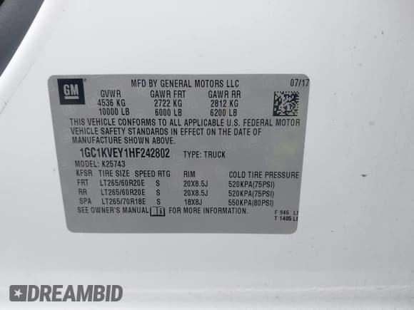 ✅ 2017 Chevrolet Silverado 2500HD LT • VIN: 1GC1KVEY1HF242802 • Lot: 42544932. Listed on IAAI with 119,196 mi. Free auction sales archive from the USA and detailed vehicle history report at DreamBid. Image 9.