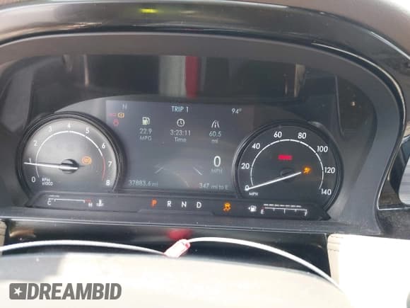 ✅ 2022 Lincoln Corsair Standard • VIN: 5LMCJ1C91NUL29924 • Lot: 42471141. Wystawiony na IAAI z przebiegiem 37 883 mil. Bezpłatny archiwum sprzedaży aukcyjnych z USA i szczegółowy raport historii pojazdu na DreamBid. Zdjęcie 7.