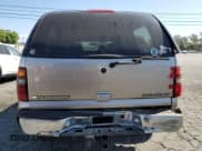 ✅ 2000 Chevrolet Suburban LS • VIN: 3GNEC16T9YG195275 • Lot: 81143735. Listed on Copart with 20,078 mi. Free auction sales archive from the USA and detailed vehicle history report at DreamBid. Image 6.