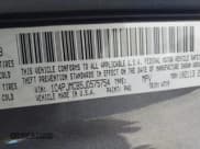✅ 2018 Jeep Cherokee Latitude • VIN: 1C4PJMCB5JD575754 • Lot: 43616882. Wystawiony na IAAI z przebiegiem 47 899 mil. Bezpłatny archiwum sprzedaży aukcyjnych z USA i szczegółowy raport historii pojazdu na DreamBid. Zdjęcie 9.