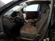 ✅ 2016 Chevrolet Traverse LT • VIN: 1GNKVHKD4GJ187070 • Lot: 82732135. Wystawiony na Copart z przebiegiem 150 289 mil. Bezpłatny archiwum sprzedaży aukcyjnych z USA i szczegółowy raport historii pojazdu na DreamBid. Zdjęcie 7.