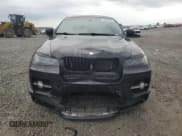 ✅ 2011 BMW X6 50i • VIN: 5UXFG8C58BLZ96661 • Lot: 60905505. Wystawiony na Copart z przebiegiem 182 053 mil. Bezpłatny archiwum sprzedaży aukcyjnych z USA i szczegółowy raport historii pojazdu na DreamBid. Zdjęcie 5.