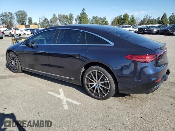 ✅ 2022 Mercedes-Benz EQS 450+ • VIN: W1KCG2DB9NA009092 • Lot: 46257223. Wystawiony na Copart z przebiegiem 7 688 mil. Bezpłatny archiwum sprzedaży aukcyjnych z USA i szczegółowy raport historii pojazdu na DreamBid. Zdjęcie 2.