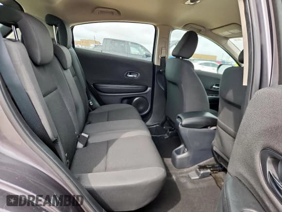 ✅ 2022 Honda HR-V LX • VIN: 3CZRU5H38NM716165 • Lot: 80874995. Wystawiony na Copart z przebiegiem 65 634 mil. Bezpłatny archiwum sprzedaży aukcyjnych z USA i szczegółowy raport historii pojazdu na DreamBid. Zdjęcie 11.