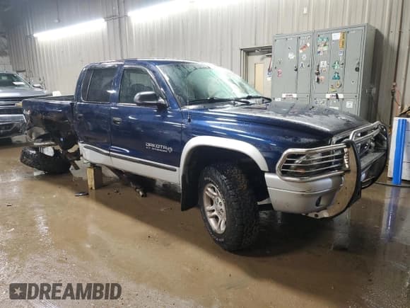 ✅ 2004 Dodge Dakota SLT • VIN: 1D7HG48NX4S525055 • Lot: 85502864. Wystawiony na Copart z przebiegiem 110 926 mil. Bezpłatny archiwum sprzedaży aukcyjnych z USA i szczegółowy raport historii pojazdu na DreamBid. Zdjęcie 4.
