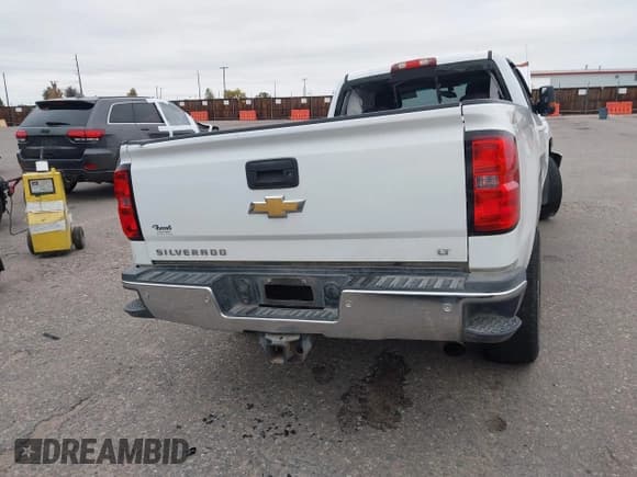 ✅ 2016 Chevrolet Silverado 2500HD LT • VIN: 1GC2KVEG7GZ290166 • Lot: 43338079. Listed on IAAI with 181,726 mi. Free auction sales archive from the USA and detailed vehicle history report at DreamBid. Image 16.