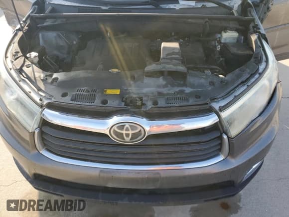 ✅ 2015 Toyota Highlander Limited Platinum • VIN: 5TDDKRFH3FS100323 • Лот: 82780715. Опубликован ранее на Copart с пробегом 134 216 миль. Бесплатный доступ к архиву аукционных продаж из США и подробный отчёт об истории автомобиля на DreamBid. Изображение 11.