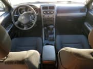 ✅ 2004 Nissan Xterra SE • VIN: 5N1MD28YX4C620303 • Lot: 85900315. Wystawiony na Copart z przebiegiem 187 712 mil. Bezpłatny archiwum sprzedaży aukcyjnych z USA i szczegółowy raport historii pojazdu na DreamBid. Zdjęcie 8.