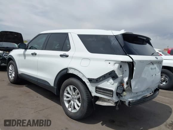 ✅ 2020 Ford Explorer • VIN: 1FMSK7BH8LGC99324 • Lot: 42379677. Listed on IAAI with 51,487 mi. Free auction sales archive from the USA and detailed vehicle history report at DreamBid. Image 3.