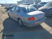 ✅ 2004 Hyundai Sonata GLS • VIN: KMHWF35H94A019876 • Lot: 41287438. Listed on IAAI with 194,210 mi. Free auction sales archive from the USA and detailed vehicle history report at DreamBid. Image 3.