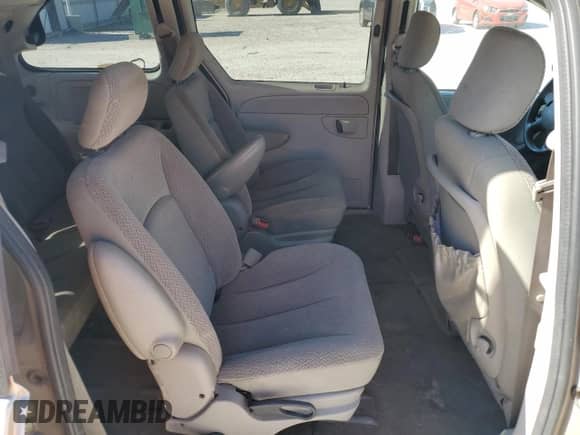 2006 Dodge Caravan SXT с VIN 1D8GP45R76B756108, выставлен на аукционе Copart как лот 76788834 с пробегом 252 788 миль миль и Списание • Salvage title. История ставок и продаж доступна на DreamBid. Изображение 11.