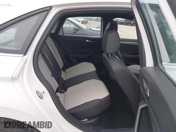 ✅ 2021 Volkswagen Jetta S • VIN: 3VWN57BU3MM070625 • Лот: 41896286. Опубликован ранее на IAAI с пробегом 41 459 миль. Бесплатный доступ к архиву аукционных продаж из США и подробный отчёт об истории автомобиля на DreamBid. Изображение 8.