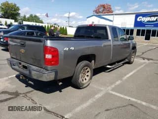 ✅ 2007 Chevrolet Silverado 1500 1LT • VIN: 1GCEK19J57E504395 • Lot: 70823434. Listed on Copart with 138,744 mi. Free auction sales archive from the USA and detailed vehicle history report at DreamBid. Image 3.