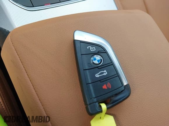 ✅ 2024 BMW 3 Series M340i xDrive • VIN: 3MW49FF02R8E13457 • Lot: 42611678. Wystawiony na IAAI z przebiegiem 11 052 mil. Bezpłatny archiwum sprzedaży aukcyjnych z USA i szczegółowy raport historii pojazdu na DreamBid. Zdjęcie 11.