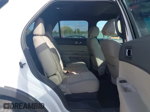 ✅ 2013 Ford Explorer • VIN: 1FM5K8B86DGA47415 • Lot: 43320276. Listed on IAAI with 104,337 mi. Free auction sales archive from the USA and detailed vehicle history report at DreamBid. Image 8.