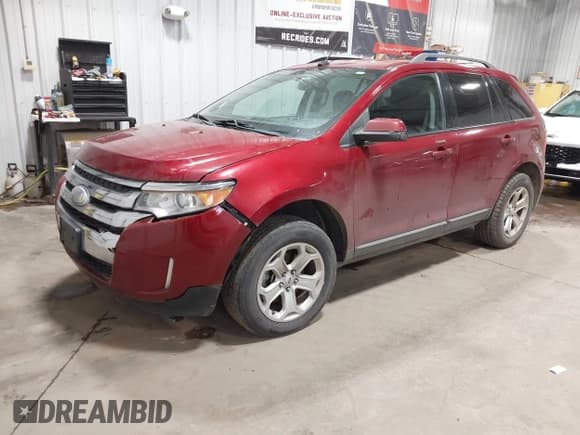 ✅ 2013 Ford Edge SEL • VIN: 2FMDK4JC3DBC02617 • Lot: 43536371. Wystawiony na IAAI z przebiegiem 99 469 mil. Bezpłatny archiwum sprzedaży aukcyjnych z USA i szczegółowy raport historii pojazdu na DreamBid. Zdjęcie 2.