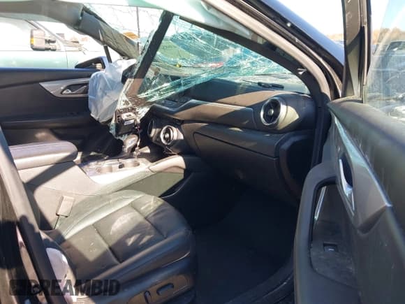 ✅ 2022 Chevrolet Blazer LT • VIN: 3GNKBJRS9NS137474 • Лот: 43685216. Опубликован ранее на IAAI с пробегом 55 203 миль. Бесплатный доступ к архиву аукционных продаж из США и подробный отчёт об истории автомобиля на DreamBid. Изображение 5.