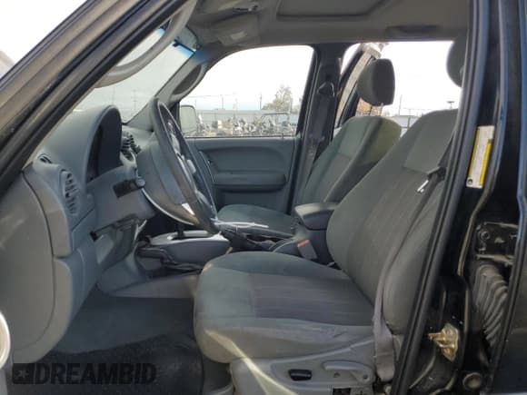 ✅ 2005 Jeep Liberty Limited • VIN: 1J4GL58K05W708112 • Lot: 91718795. Listed on Copart with 179,678 mi. Free auction sales archive from the USA and detailed vehicle history report at DreamBid. Image 7.