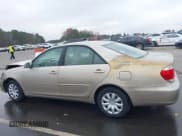 ✅ 2005 Toyota Camry XLE • VIN: 4T1BE32K25U983026 • Lot: 43683462. Wystawiony na IAAI z przebiegiem 237 856 mil. Bezpłatny archiwum sprzedaży aukcyjnych z USA i szczegółowy raport historii pojazdu na DreamBid. Zdjęcie 14.