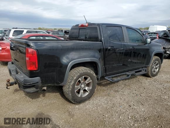 ✅ 2015 Chevrolet Colorado 4WD Z71 • VIN: 1GCGTCE30F1255437 • Лот: 81479795. Опубликован ранее на Copart с пробегом 153 206 миль. Бесплатный доступ к архиву аукционных продаж из США и подробный отчёт об истории автомобиля на DreamBid. Изображение 3.