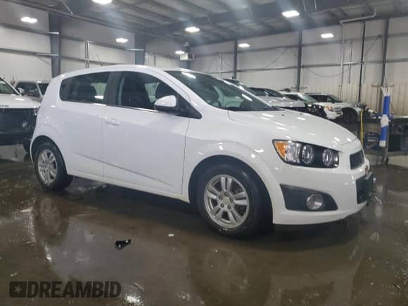 2013 Chevrolet Sonic LT с VIN 1G1JD6SB3D4100918, выставлен на аукционе Copart как лот 60921745 с пробегом 25 520 миль миль и Списание • Salvage title. История ставок и продаж доступна на DreamBid. Изображение 4.