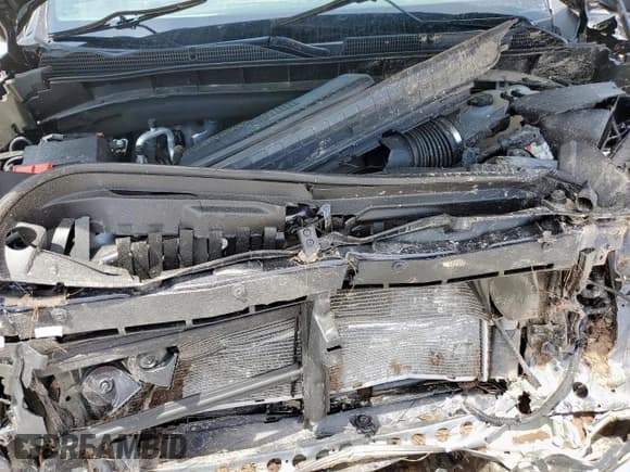 ✅ 2025 GMC Sierra 1500 SLT • VIN: 3GTPHDED3SG178607 • Лот: 66221085. Опубликован ранее на Copart с пробегом 4 402 миль. Бесплатный доступ к архиву аукционных продаж из США и подробный отчёт об истории автомобиля на DreamBid. Изображение 12.