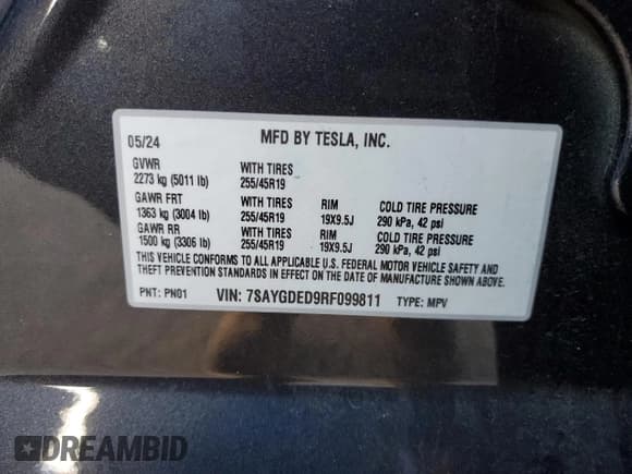 ✅ 2024 Tesla Model Y • VIN: 7SAYGDED9RF099811 • Lot: 90992675. Wystawiony na Copart z przebiegiem 21 419 mil. Bezpłatny archiwum sprzedaży aukcyjnych z USA i szczegółowy raport historii pojazdu na DreamBid. Zdjęcie 13.