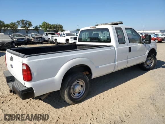✅ 2015 Ford F-250 XLT • VIN: 1FT7X2A67FEB23489 • Lot: 59851515. Listed on Copart with 94,134 mi. Free auction sales archive from the USA and detailed vehicle history report at DreamBid. Image 3.