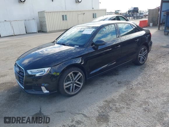 ✅ 2017 Audi A3 Premium • VIN: WAUAUGFF1H1044105 • Lot: 43231011. Listed on IAAI with 68,161 mi. Free auction sales archive from the USA and detailed vehicle history report at DreamBid. Image 19.