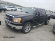 ✅ 2010 GMC Sierra 1500 • VIN: 3GTXKWE20AG131027 • Lot: 81897324. Wystawiony na Copart z przebiegiem 200 732 mil. Bezpłatny archiwum sprzedaży aukcyjnych z USA i szczegółowy raport historii pojazdu na DreamBid. Zdjęcie 1.