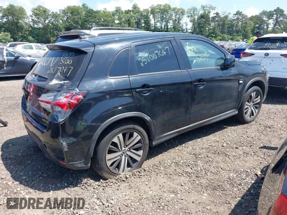 2020 Mitsubishi Outlander ES с VIN JA4AR3AU8LU014278, выставлен на аукционе IAAI как лот 42755622 с пробегом Не указан миль и . История ставок и продаж доступна на DreamBid. Изображение 4.