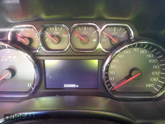 ✅ 2014 Chevrolet Silverado 1500 LT • VIN: 1GCUKREC1EF193525 • Lot: 34765327. Wystawiony na IAAI z przebiegiem 220 965 mil. Bezpłatny archiwum sprzedaży aukcyjnych z USA i szczegółowy raport historii pojazdu na DreamBid. Zdjęcie 7.