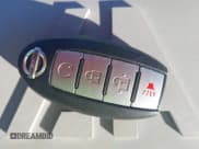 ✅ 2019 Nissan Kicks SR • VIN: 3N1CP5CU0KL535472 • Лот: 43722173. Опубликован ранее на IAAI с пробегом 145 750 миль. Бесплатный доступ к архиву аукционных продаж из США и подробный отчёт об истории автомобиля на DreamBid. Изображение 11.